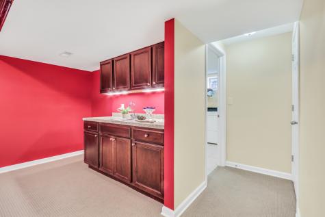 2501 South Vaupell Drive Mchenry IL 60051