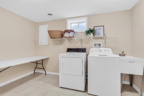 2501 South Vaupell Drive Mchenry IL 60051