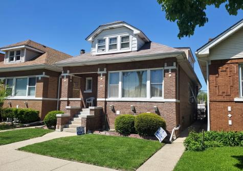 5028 West Parker Avenue Chicago IL 60639