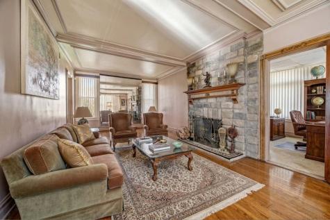 15 East 155th Street Harvey IL 60426
