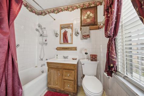 15 East 155th Street Harvey IL 60426