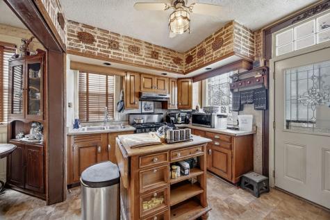 15 East 155th Street Harvey IL 60426