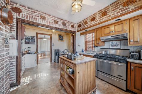 15 East 155th Street Harvey IL 60426