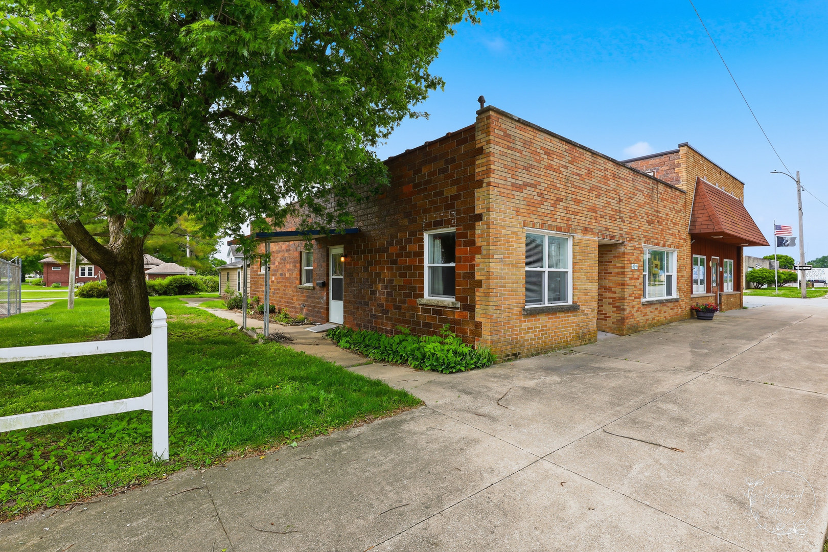 409 Main Street Crescent City IL 60928