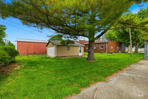 409 Main Street Crescent City IL 60928
