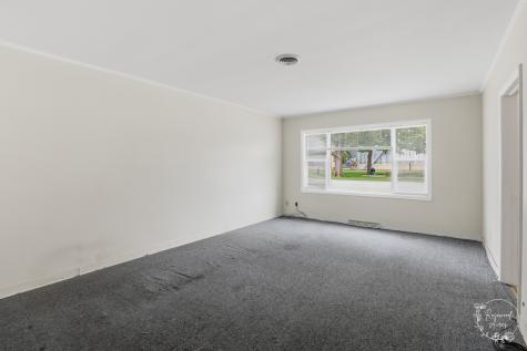 409 Main Street Crescent City IL 60928