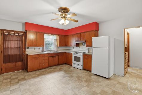 409 Main Street Crescent City IL 60928