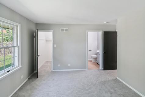 823 Bradoc Street Chicago Heights IL 60411