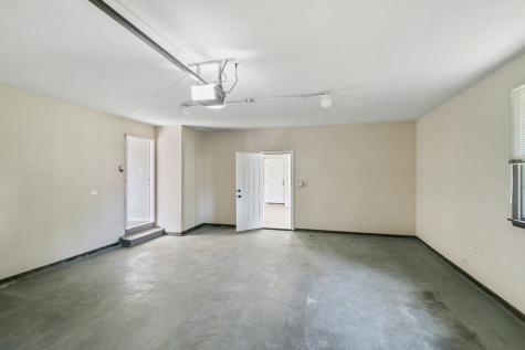 823 Bradoc Street Chicago Heights IL 60411