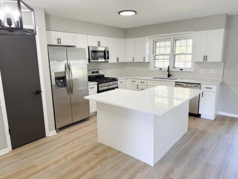 823 Bradoc Street Chicago Heights IL 60411