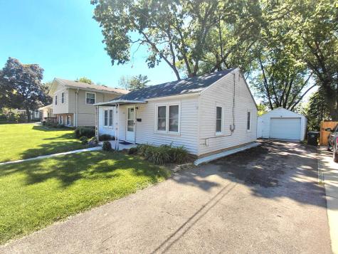 415 South Van Buren Street Batavia IL 60510