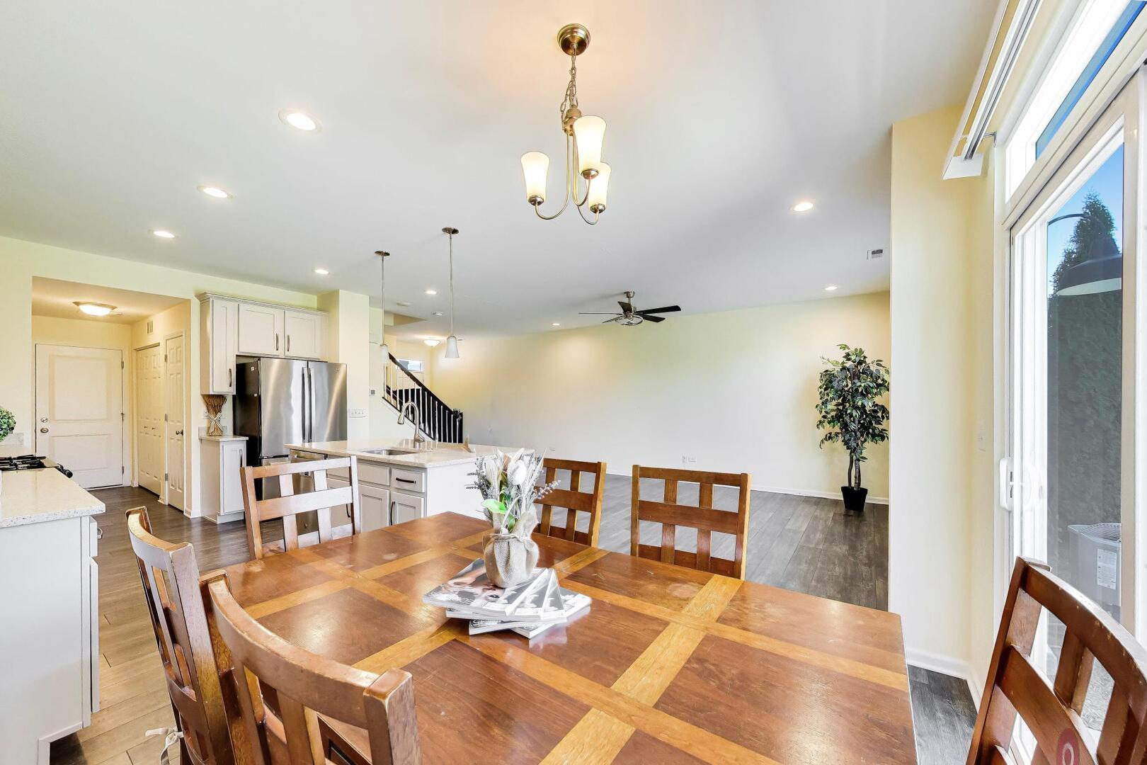 4152 Calder Lane Aurora IL 60504