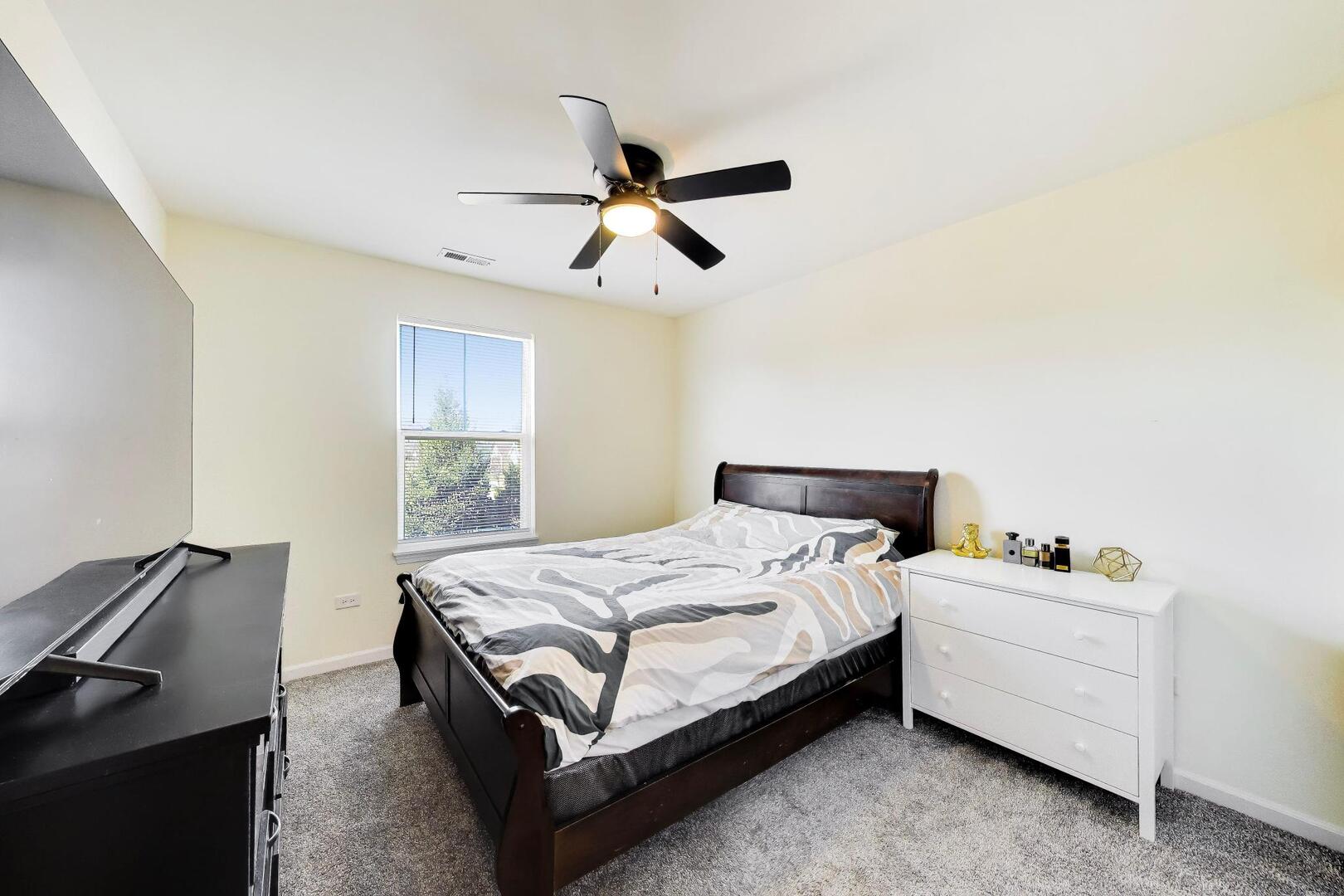 4152 Calder Lane Aurora IL 60504