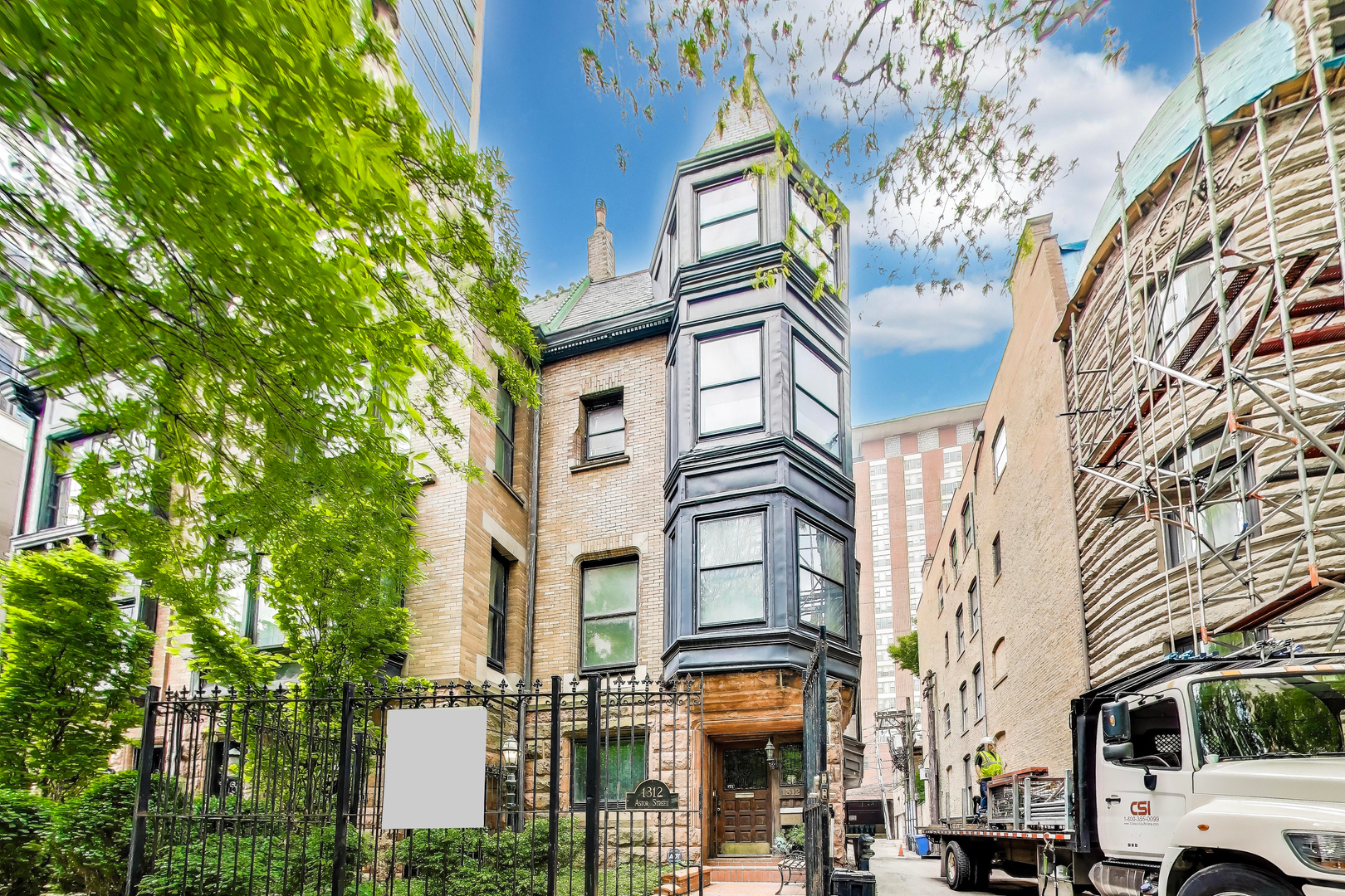 1312 North Astor Street Chicago IL 60610