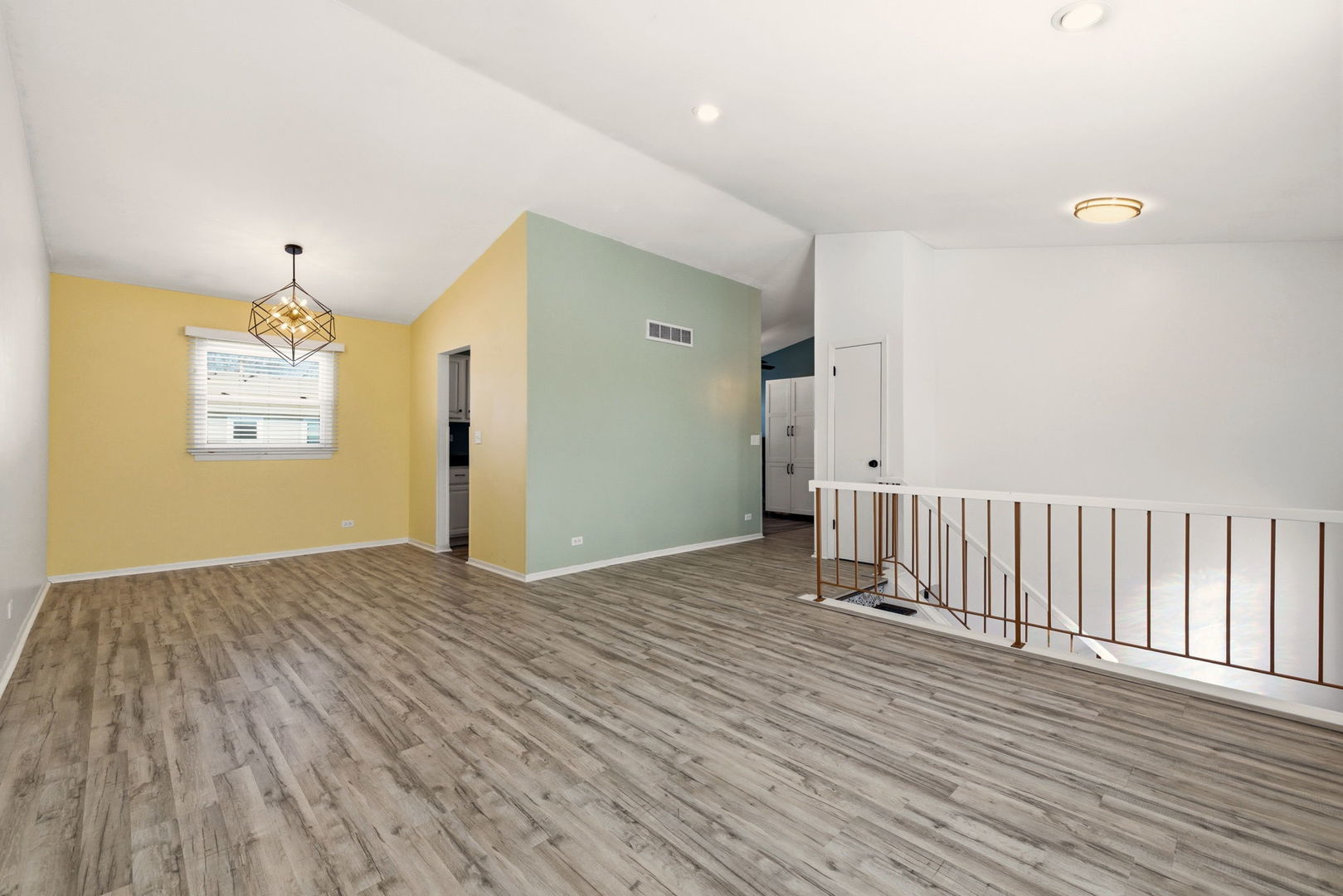 304 Jonquil Court Aurora IL 60504