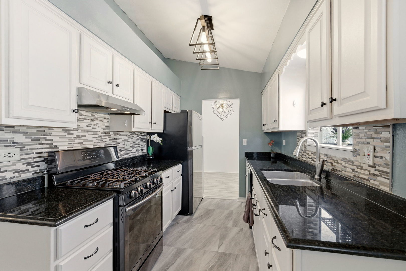 304 Jonquil Court Aurora IL 60504