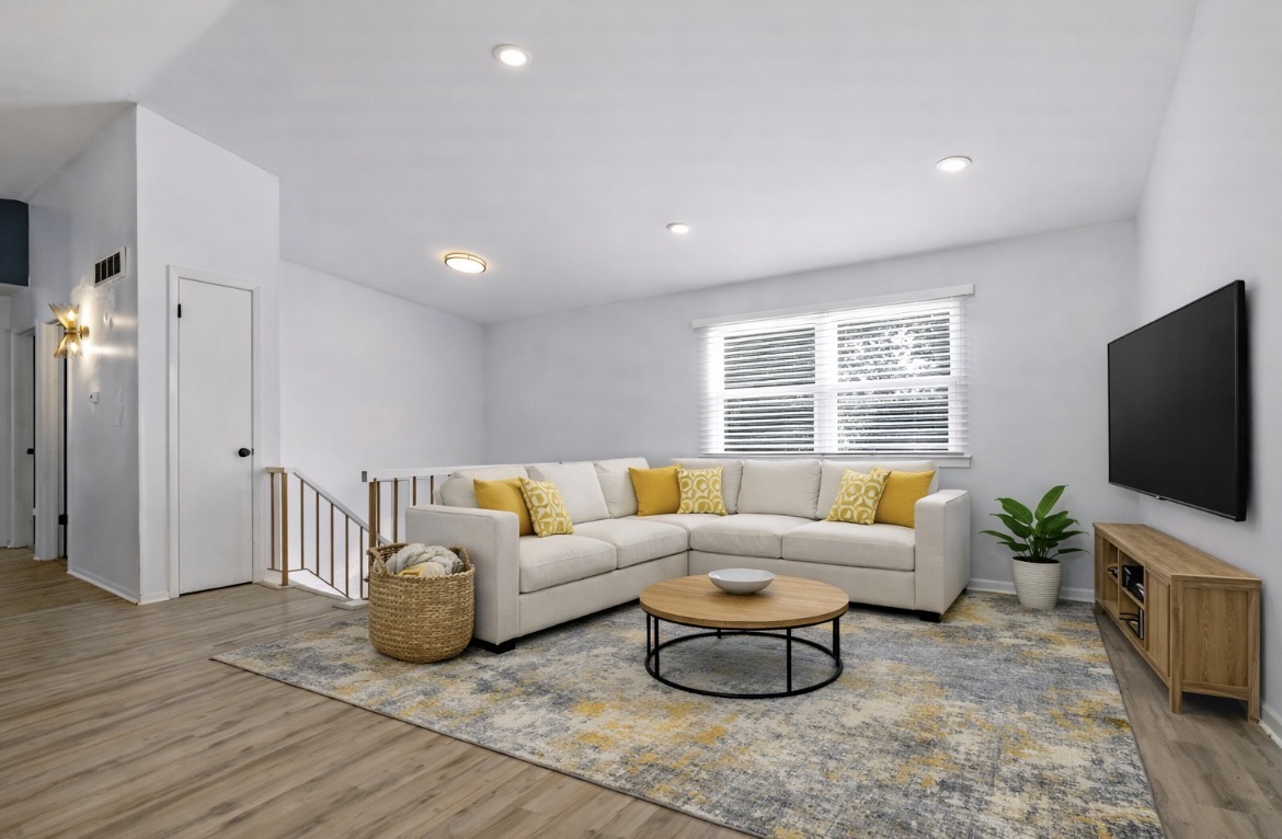 304 Jonquil Court Aurora IL 60504