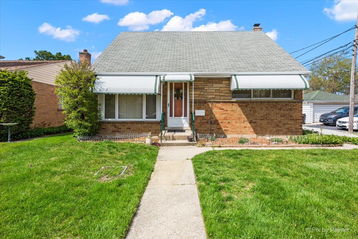 5216 Lee Street Skokie IL 60077