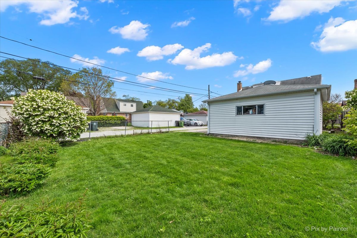 5216 Lee Street Skokie IL 60077
