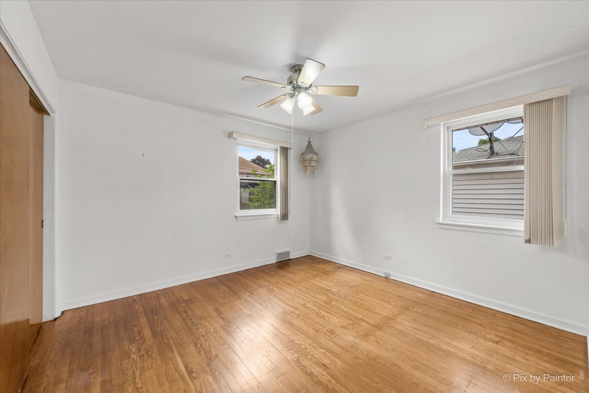 5216 Lee Street Skokie IL 60077