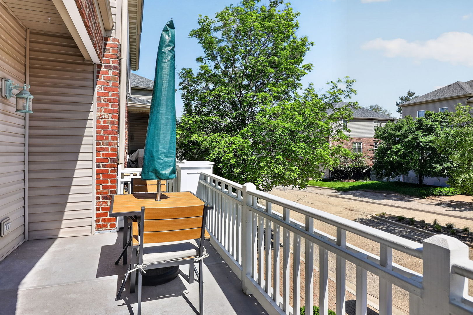 6035 River Bend Drive Lisle IL 60532