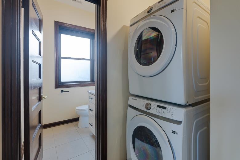 444 East 48th Street Chicago IL 60615