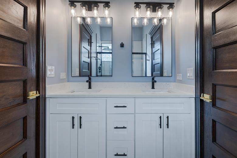 444 East 48th Street Chicago IL 60615