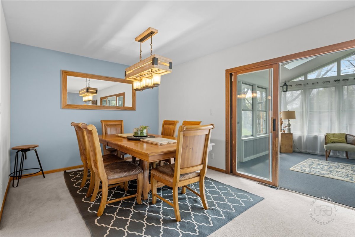 1610 Heather Drive Aurora IL 60506