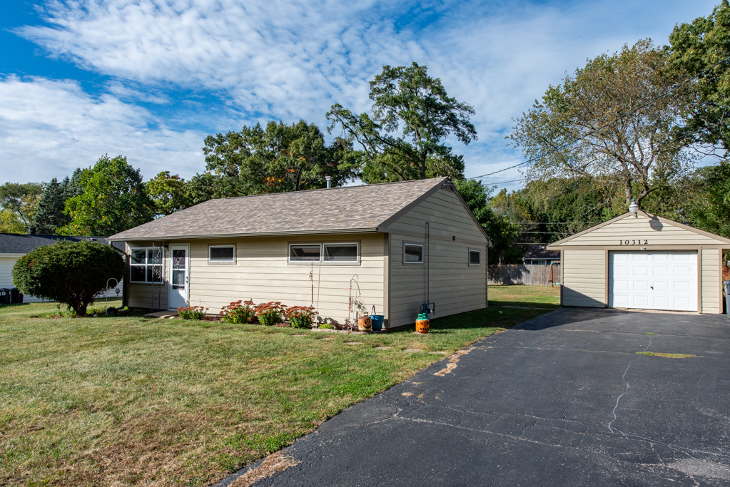 10312 West Waldo Avenue Beach Park IL 60099