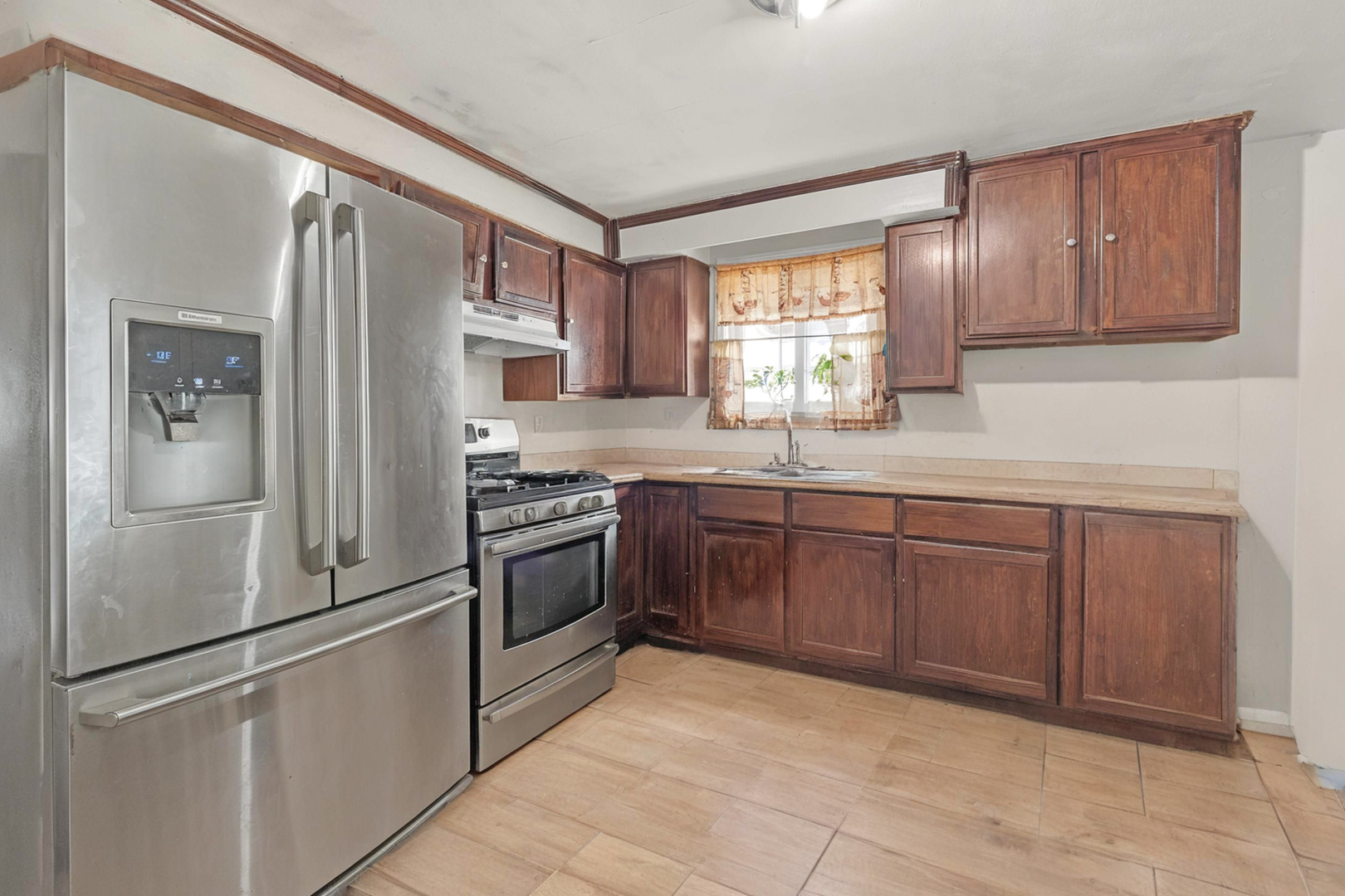 4541 South Laporte Avenue Chicago IL 60638