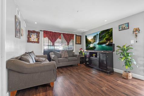 4541 South Laporte Avenue Chicago IL 60638