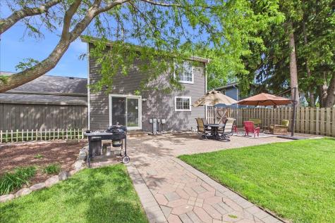 816 Belle Plaine Avenue Gurnee IL 60031