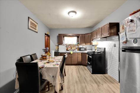 817 Front Street Aurora IL 60505