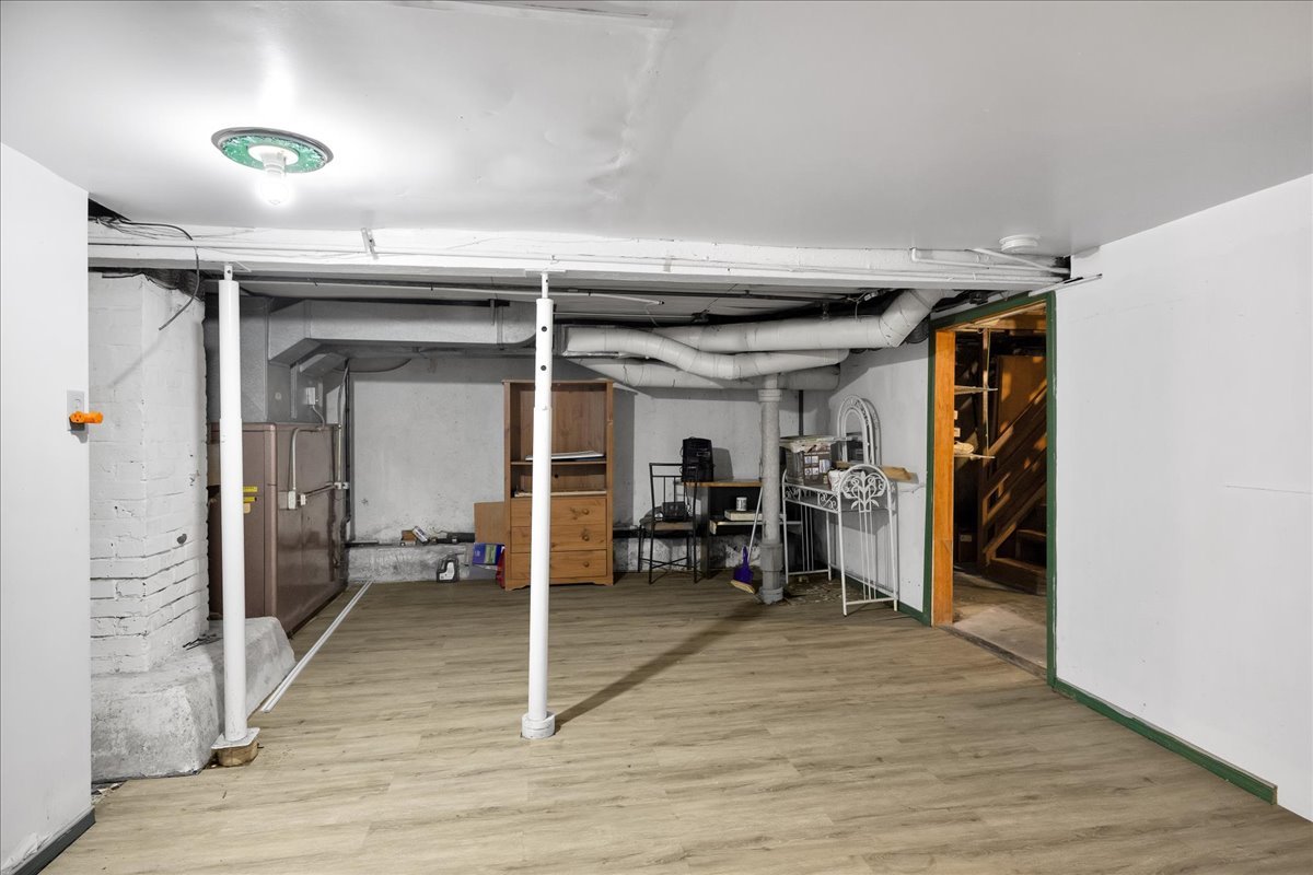 817 Front Street Aurora IL 60505