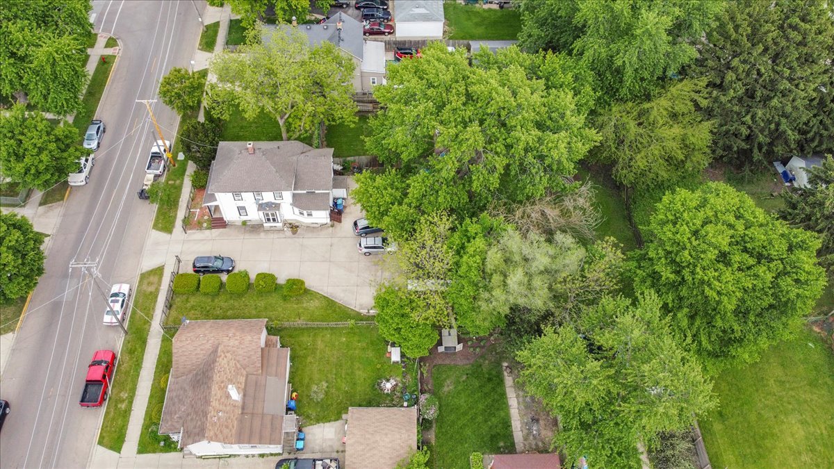 817 Front Street Aurora IL 60505