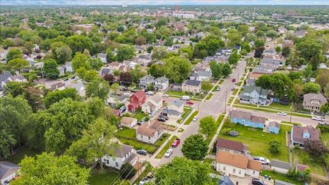 817 Front Street Aurora IL 60505
