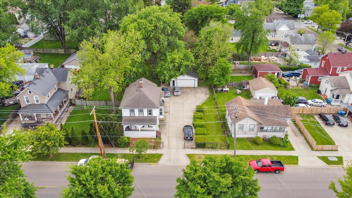 817 Front Street Aurora IL 60505