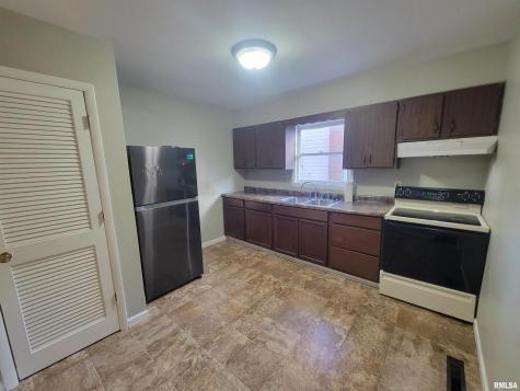 705 South 11th St Street Herrin IL 62948