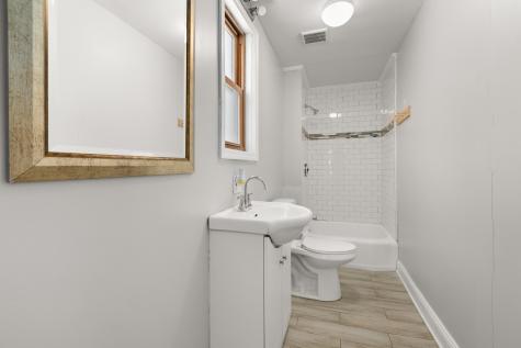 816 18TH Street North Chicago IL 60064
