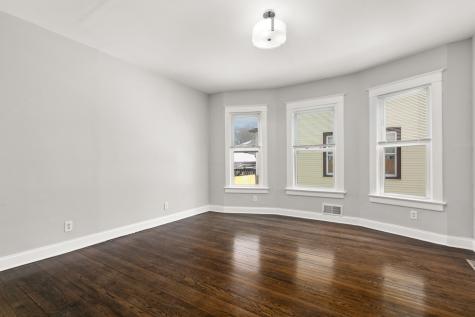 816 18TH Street North Chicago IL 60064