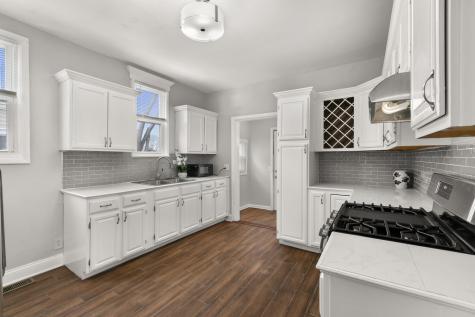 816 18TH Street North Chicago IL 60064