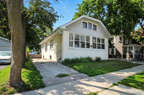 709 South River Street Aurora IL 60506