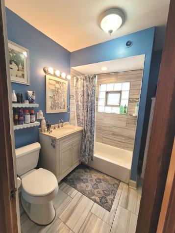 6005 South Tripp Avenue Chicago IL 60629