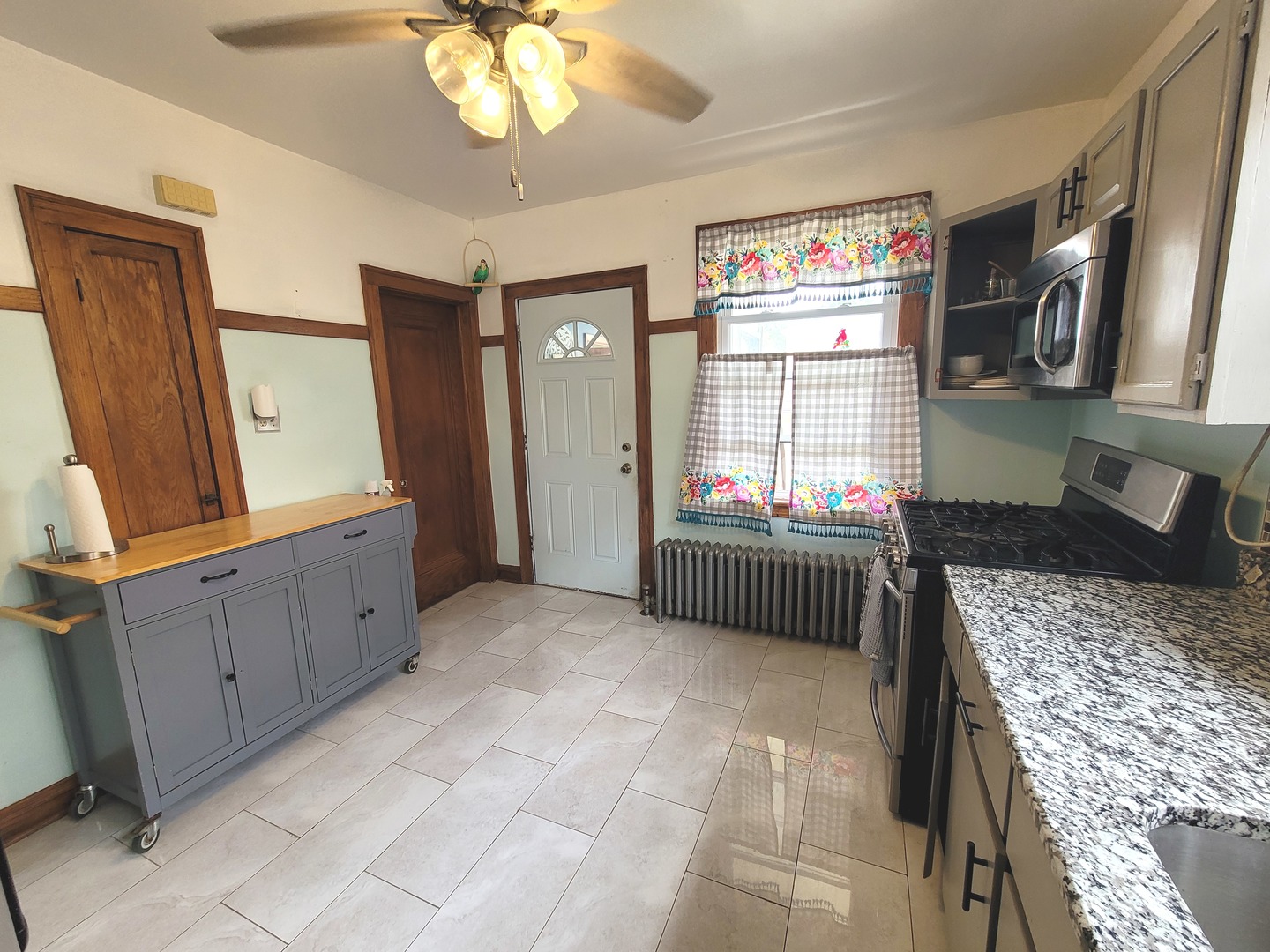 6005 South Tripp Avenue Chicago IL 60629