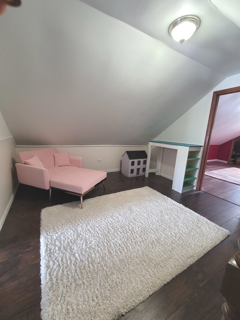 6005 South Tripp Avenue Chicago IL 60629