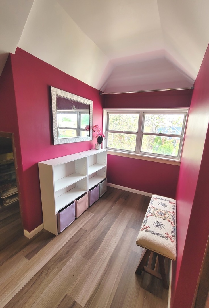 6005 South Tripp Avenue Chicago IL 60629