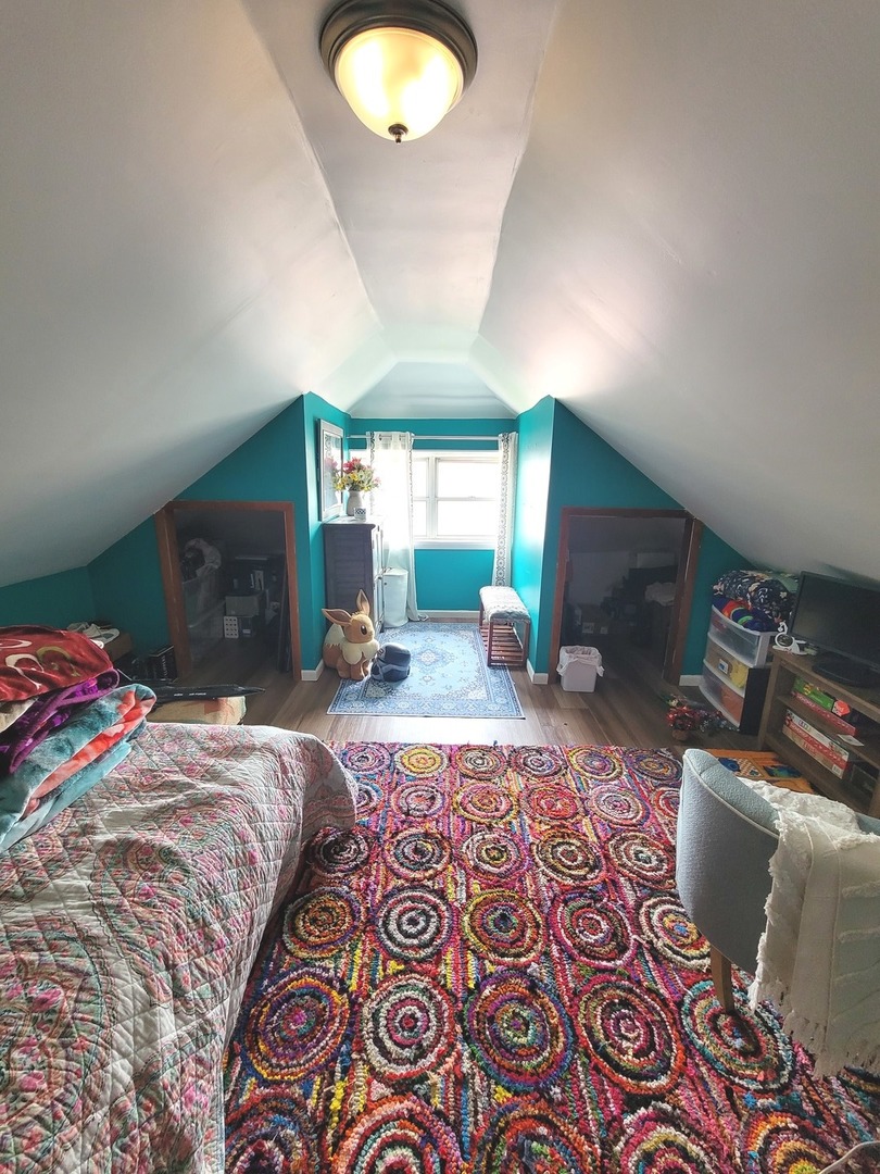 6005 South Tripp Avenue Chicago IL 60629