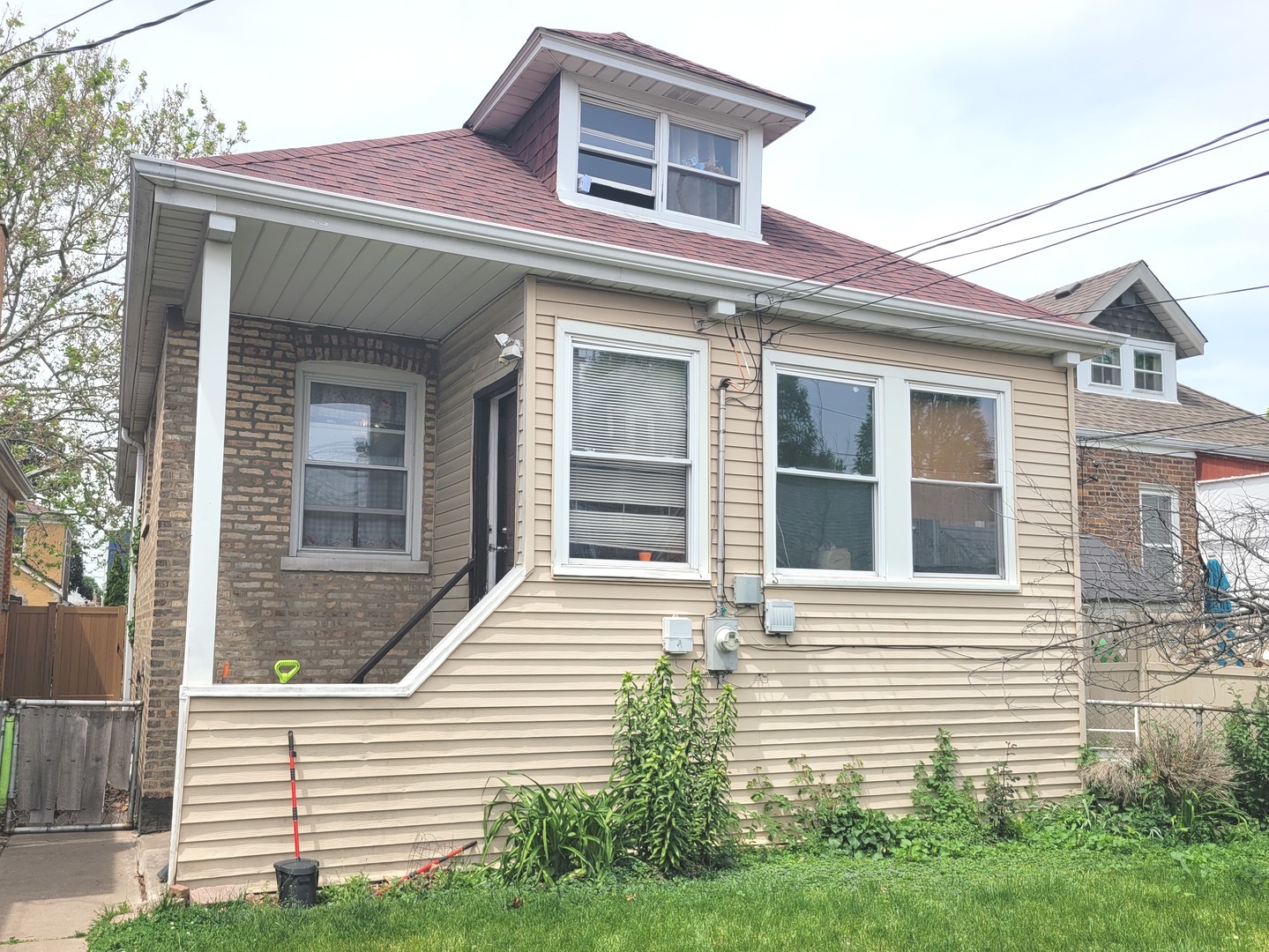6005 South Tripp Avenue Chicago IL 60629