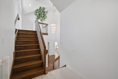 124 Ravinoaks Lane Highland Park IL 60035