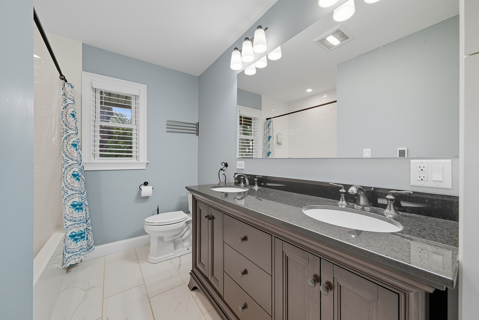 8615 Washington Street Downers Grove IL 60516